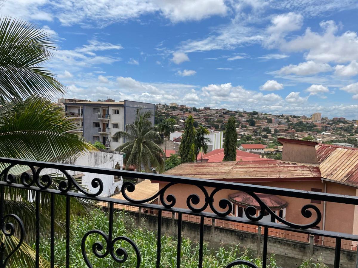 Studio meublé haut standing, Wifi, TV - Yaoundé, Omnisports Esterno foto